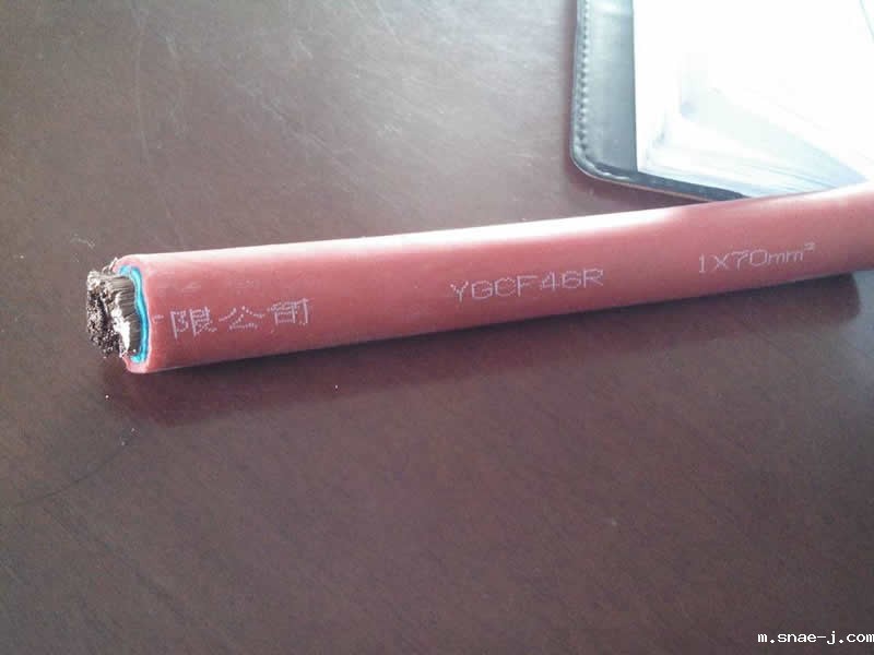 YGCF46R 1*70 高温电缆